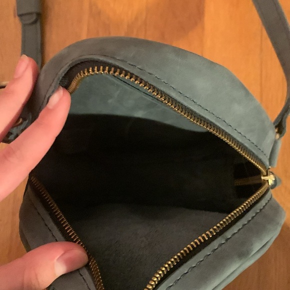 Portland Leather Round Crossbody Bag - Gray - Picture 4 of 6